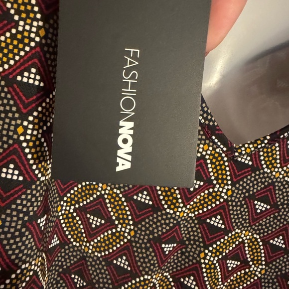 NWT Geometric V-Neck Bodysuit - Black/Brown Print   XLARGE   #3 - Picture 7 of 8